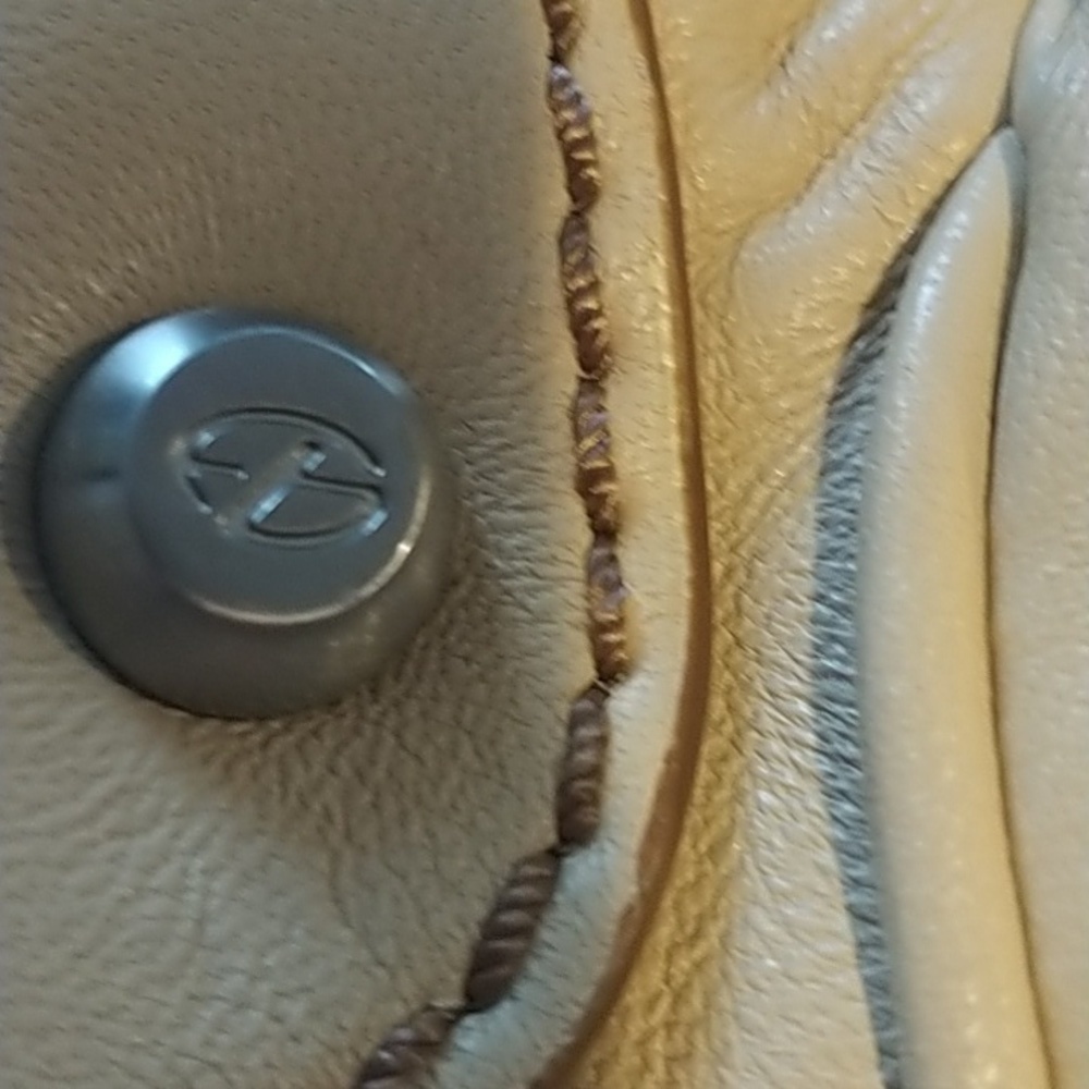 Grancesco Biasia Sheep Leather Cream Slouchy Boho Shoulder Bag - Picture 10 of 12